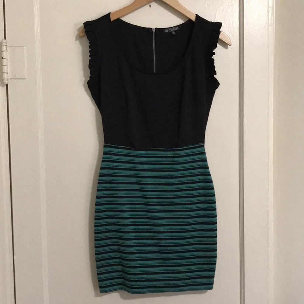 Bodycon zipper back dress